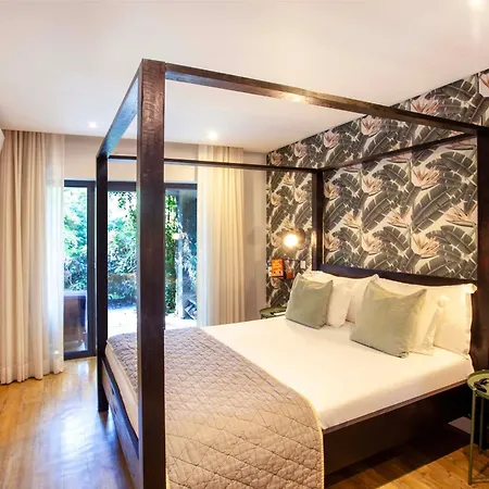 Casa Vela Boutique House 게스트하우스 4*