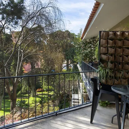Casa Vela Boutique House Cascais