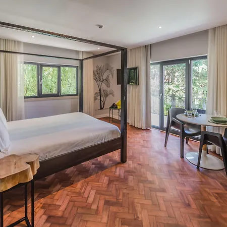 Casa Vela Boutique House &