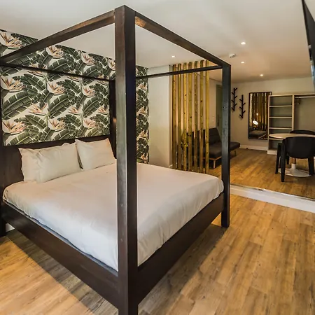 Casa Vela Boutique House & 招待所 4*