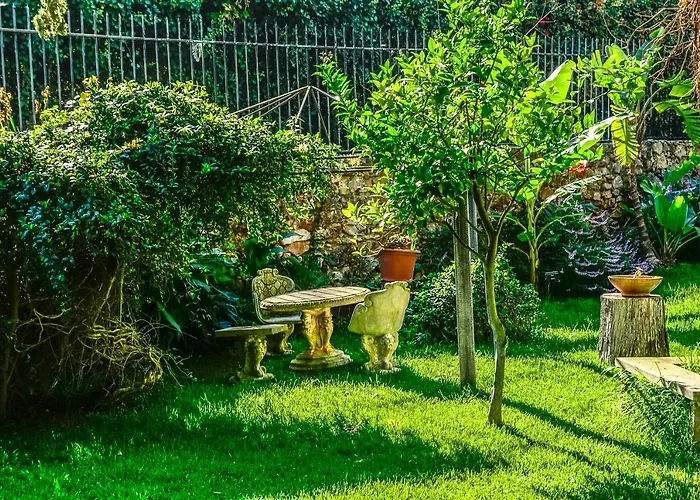 Casa Vela Boutique House &