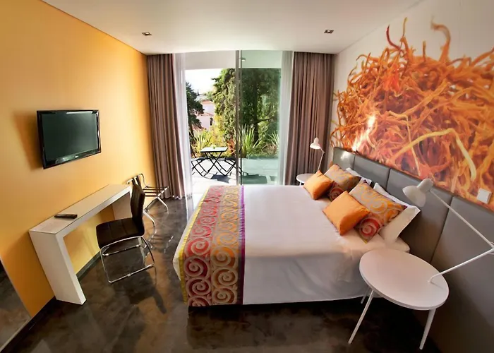 Casa Vela Boutique House & Guest house 4*