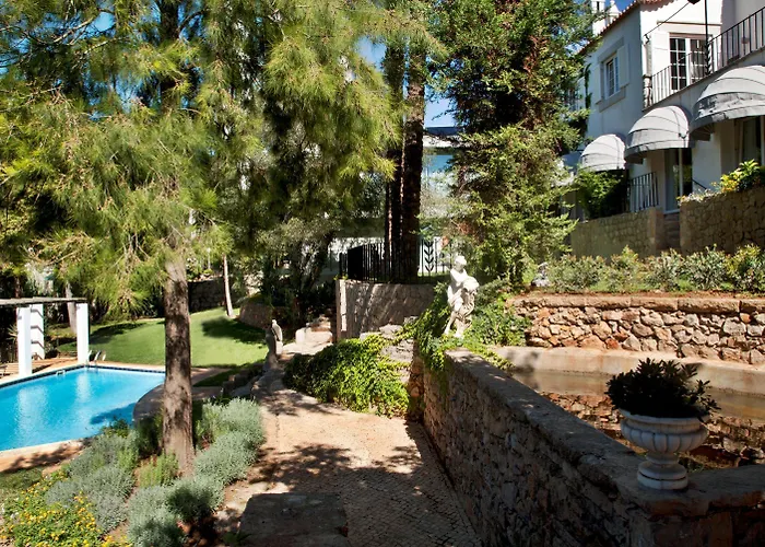 Casa Vela Boutique House & 4* Cascaes