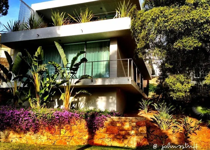 Casa Vela Boutique House & Pensión 4*