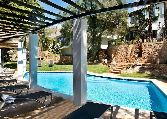 Pensión Casa Vela Boutique House &