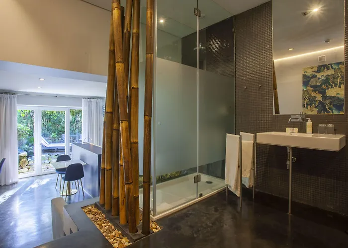 Casa Vela Boutique House & Pensión