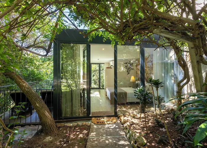 Casa Vela Boutique House & 4* Cascaes