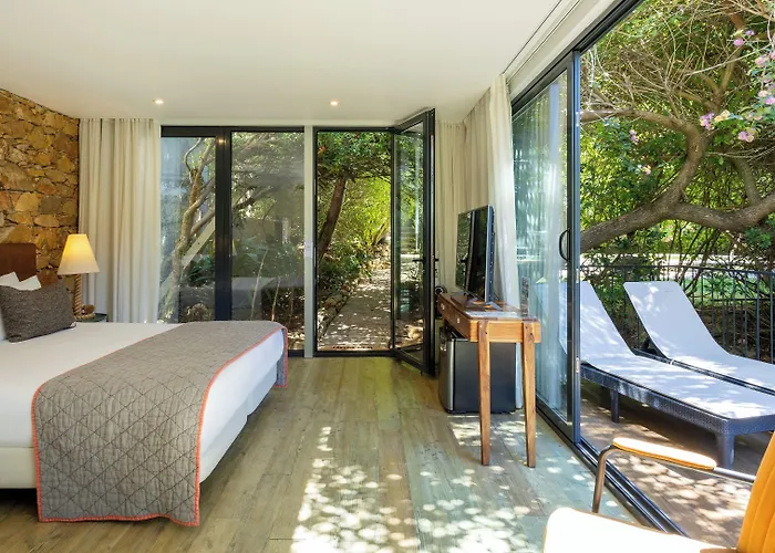 Casa Vela Boutique House & 4* Cascaes