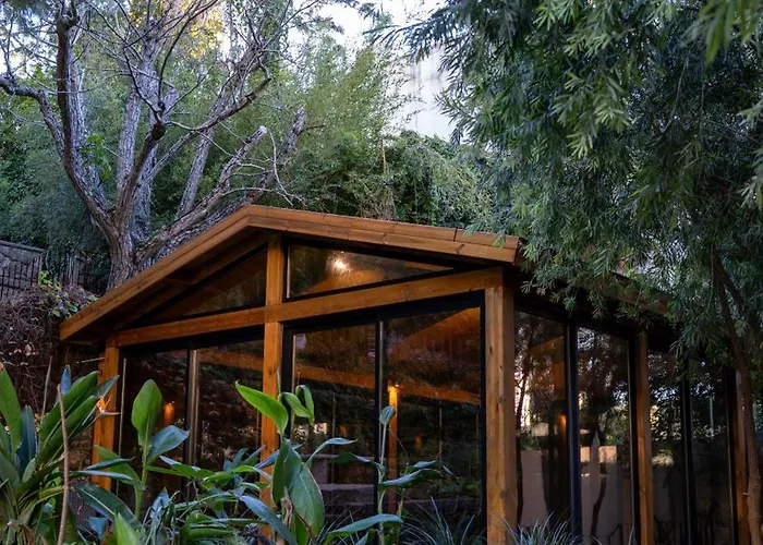 Casa Vela Boutique House & Pensión