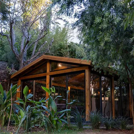 Casa Vela Boutique House & Pensión